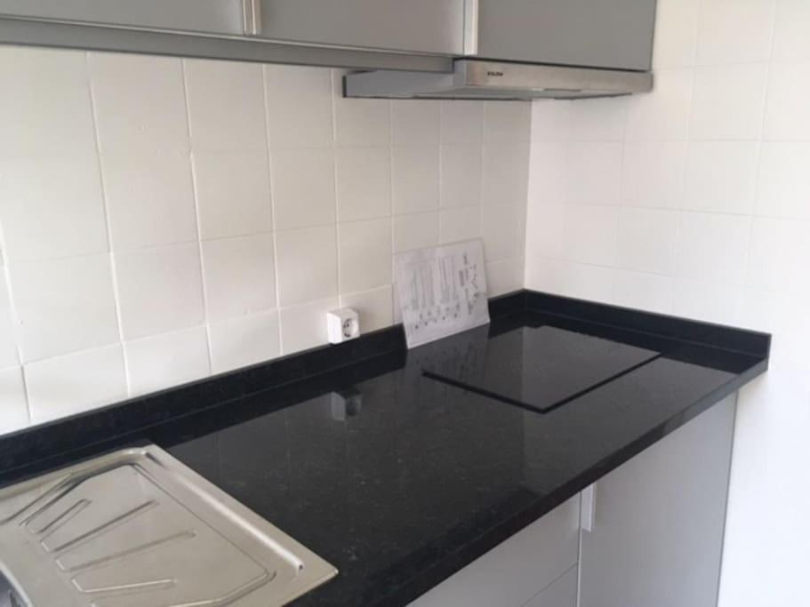 26/3 Casa Da Musica Apartment Порто Екстериор снимка